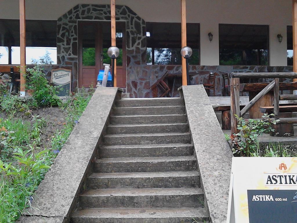 Family Hotel Shisharka Batak Exterior foto